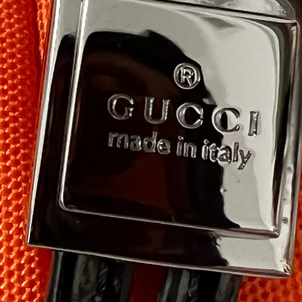 ❌❌SOLD❌❌Authentic Unused Preloved Gucci Drawstring Purse with BoX included - Picture 11 of 15